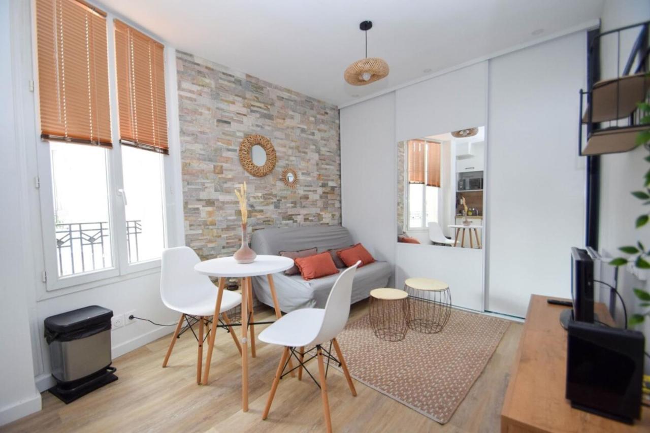 Cosy Studio Refait A Neuf Aux Portes De Paris Lejlighed Vincennes Eksteriør billede
